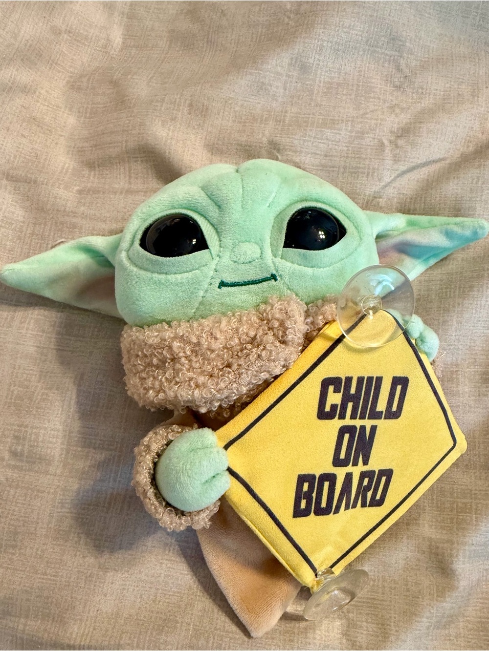 Star Wars Mandalorian 'Child On Board' Car Sign - Baby Yoda! 💚